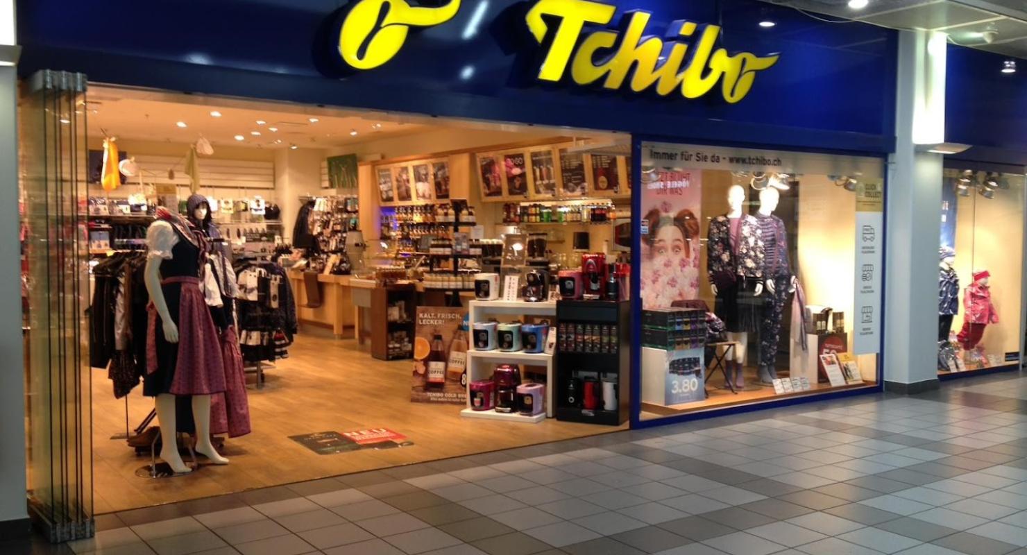 Tchibo Filiale und Kaffeebar - Second-Hand-Kleidung in Zürich