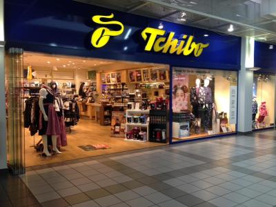 Tchibo Filiale und Kaffeebar - Second-Hand-Kleidung in Zürich