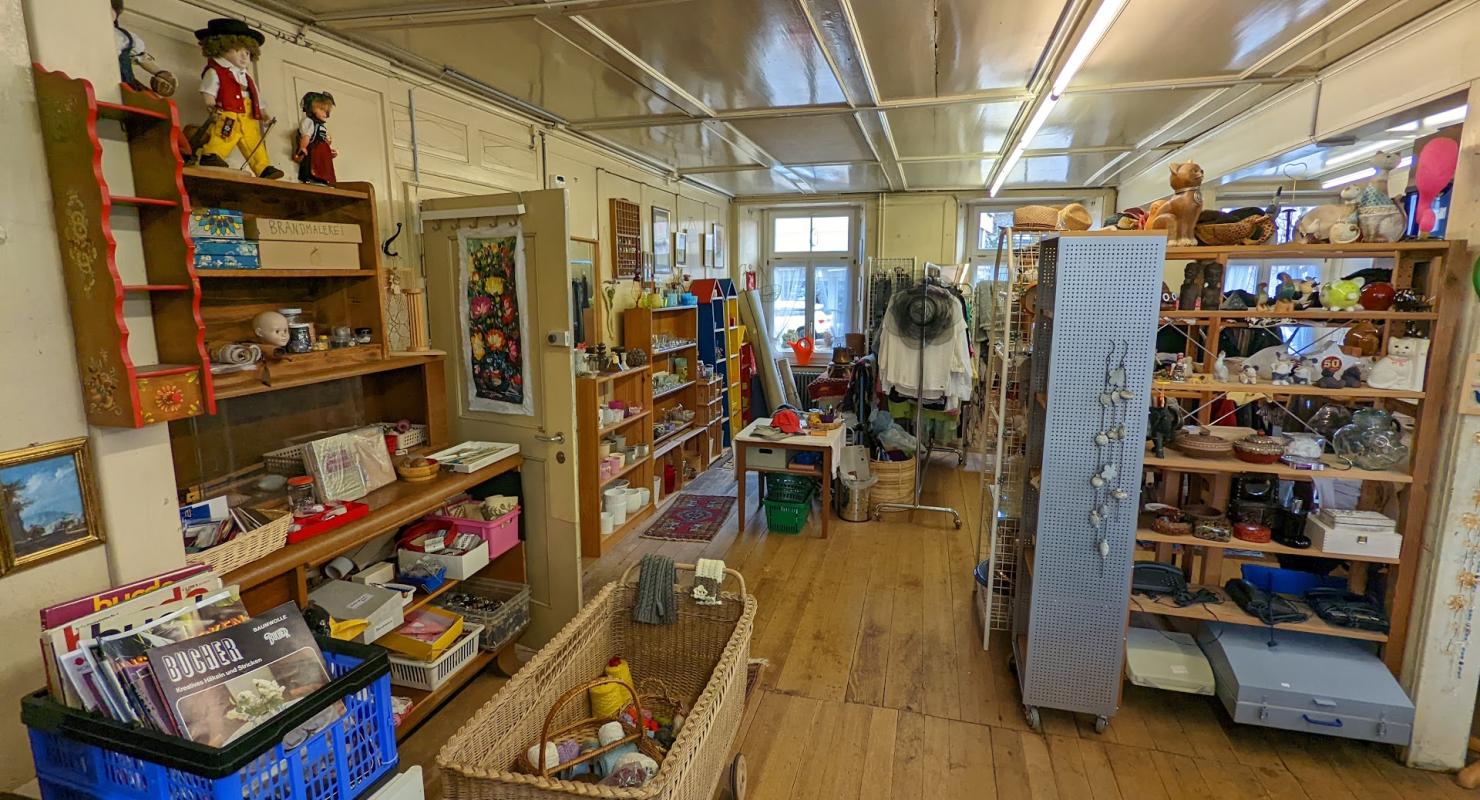 Brockenstube Oberentfelden - Second-Hand-Kleidung in Aargau