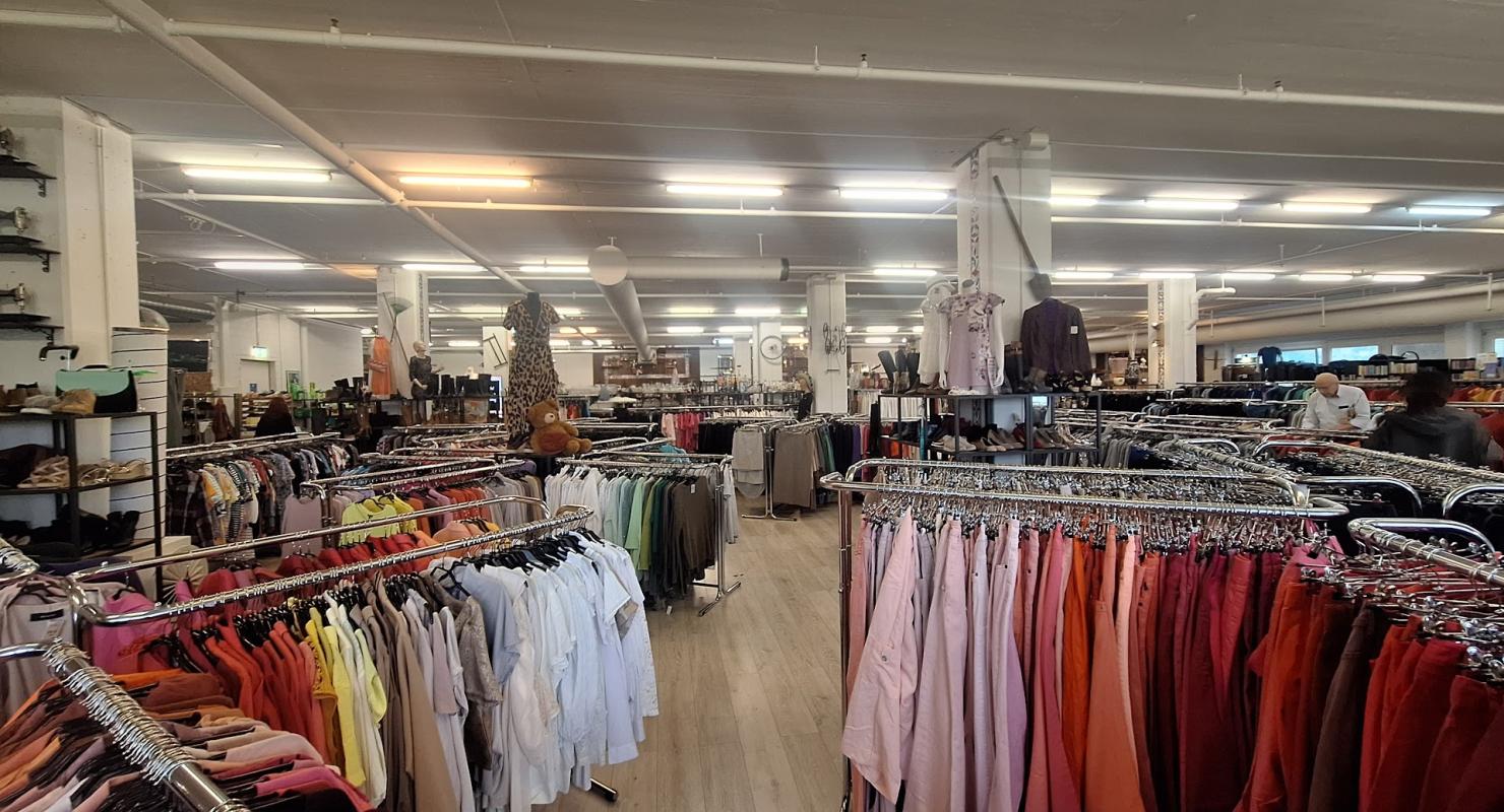 Heilsarmee brocki.ch/Pratteln - Second-Hand-Kleidung in Basel-Land