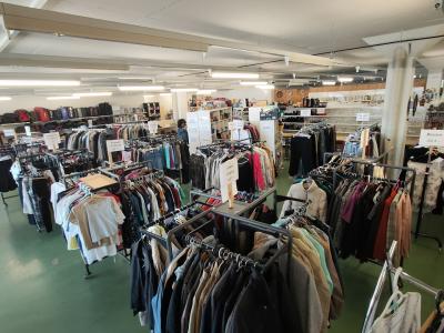 Cartons du Coeur Baselland - Second-Hand-Kleidung in Basel-Land