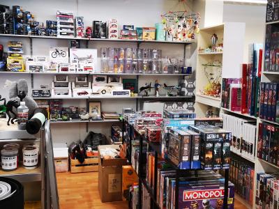 Ludibrium - Spielwaren / Puppenklinik - Second-Hand-Kleidung in Basel-Land