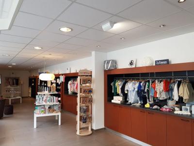 Baby And Co Sàrl - Second-Hand-Kleidung in Freiburg