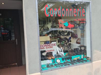 Cordonnerie De Sousa - Second-Hand-Kleidung in Freiburg