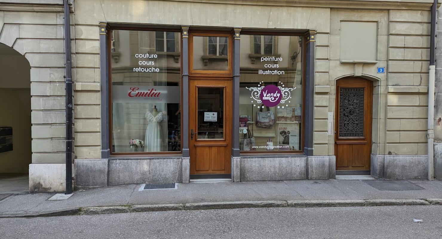 Emilia Barrière Création & Retouche - Reparatur & Änderung in Freiburg