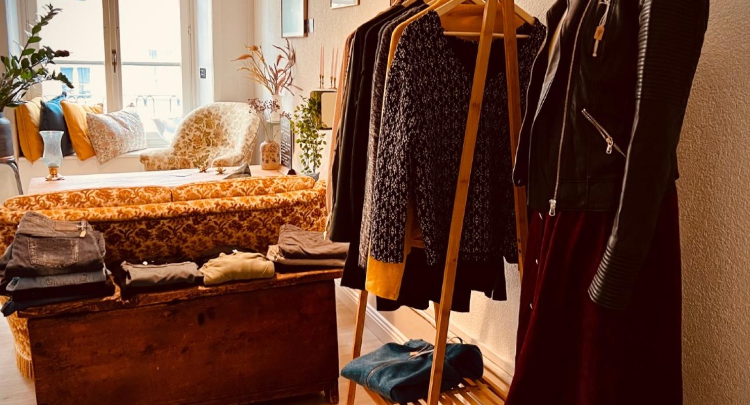 Au2e Fribourg - Second-Hand-Kleidung in Freiburg