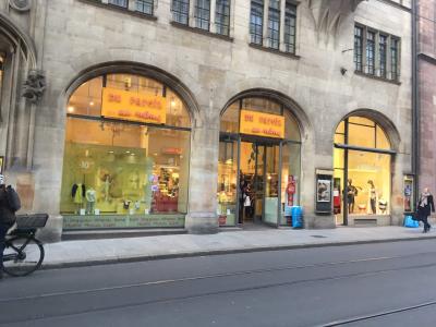 Du Pareil au même - Second-Hand-Kleidung in Basel-Stadt