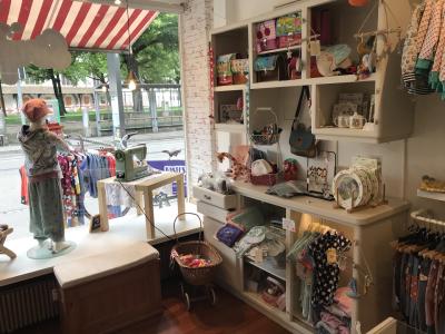 Syrup Design & Second Hand for Kids - Second-Hand-Kleidung in Basel-Stadt